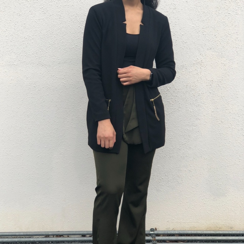 Michael Kors Black Open Front Lined  Long Sleeves Zipped Pockets  Size Large